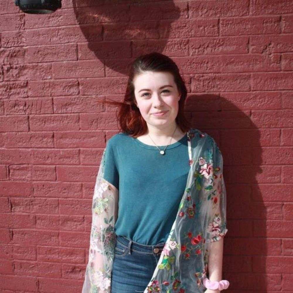Meet your Posher, Lauren